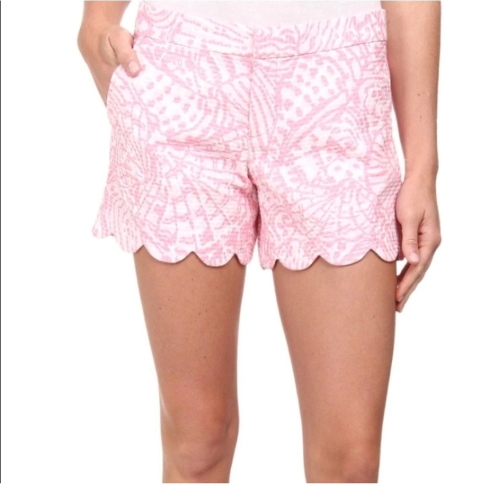 Lilly Pulitzer  Pink And White shorts Size 00